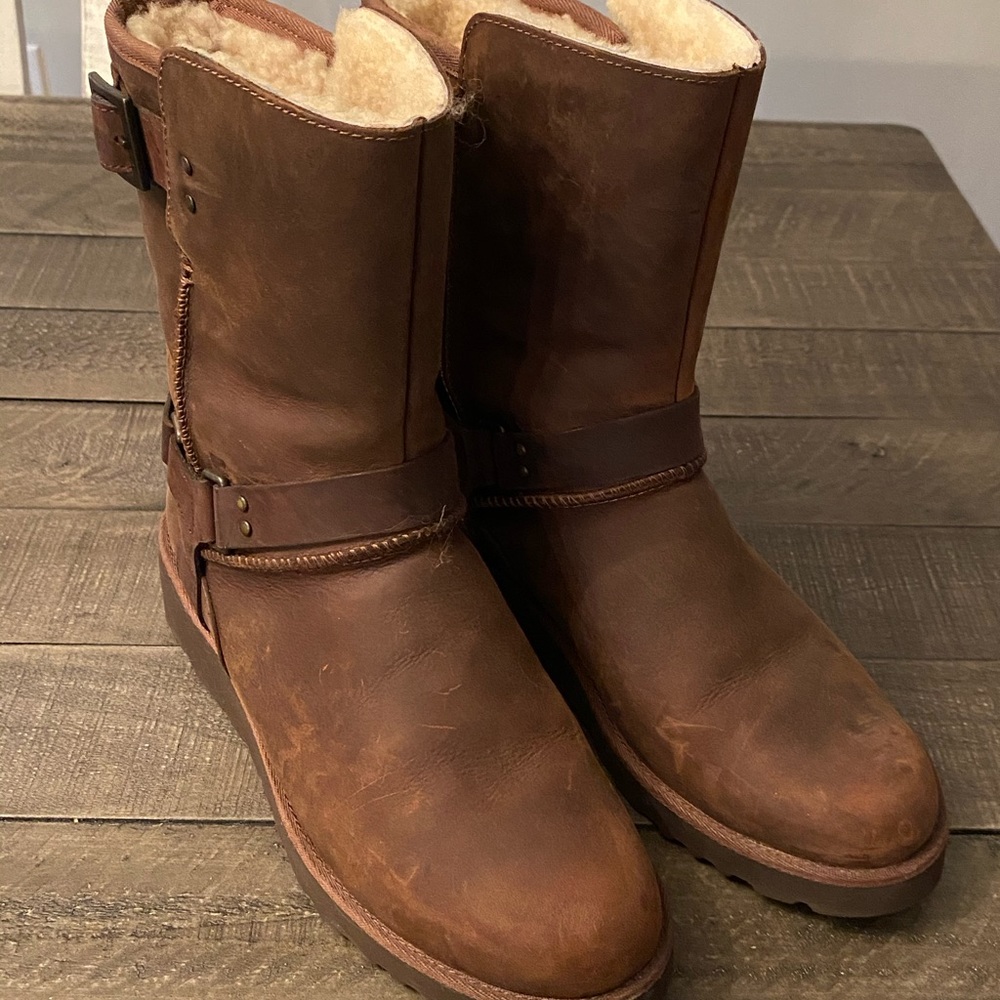 Never worn Ugg boots
